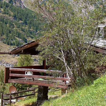 Chalet Le Gros Caillou Шале